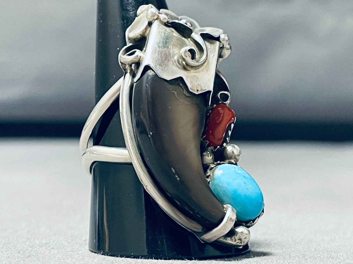 ⭐︎わかめ⭐︎ 【タグ付】シエナロゼ リング ローレル U字3粒ダイヤ11号 ⭐︎わかめ⭐︎ 【タグ付】シエナロゼ リング ローレル U字3粒ダイヤ11