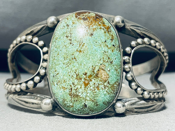Unique Flanks!! Vintage Native American Navajo Green Turquoise Sterling Silver Bracelet Old-Nativo Arts