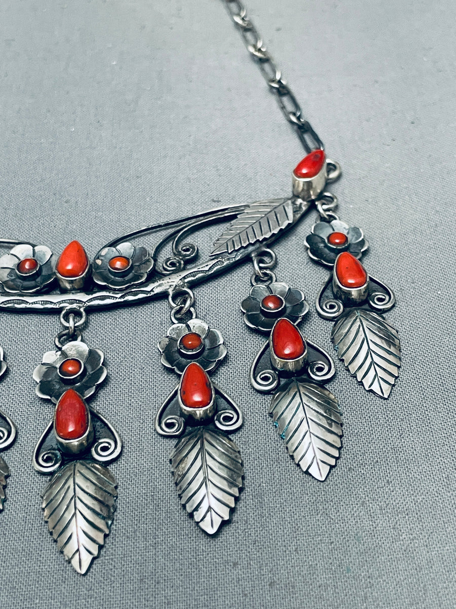 One Of The Best Vintage Native American Navajo Coral Sterling Silver L ...