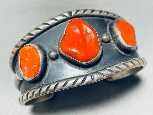 Chunky Dunk Coral!!!! Vintage Native American Navajo Sterling Silver Bracelet Old-Nativo Arts