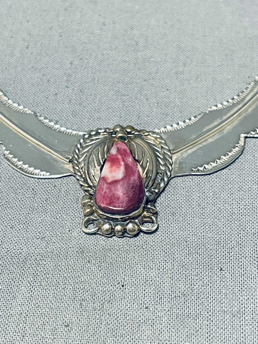 Native American Sterling Silver Pink Fringe Shell Bird Fetish popular 925 Necklace [4025