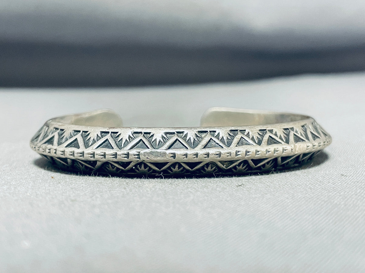 Precision Artist Vintage Native American Navajo Gary Reeves (d