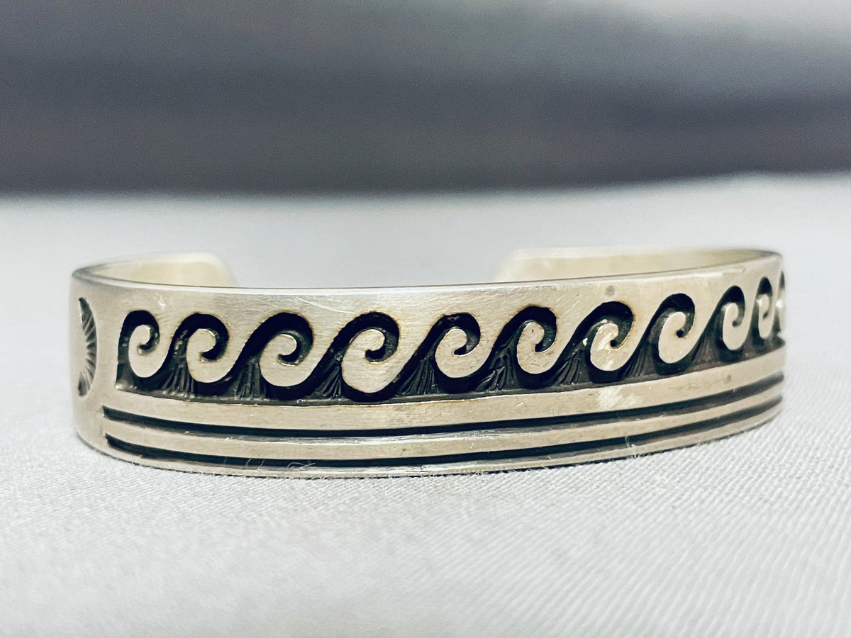 HOPI RECTANGULAR WAVE BRACELET ホピ SILVER | nate-hospital.com