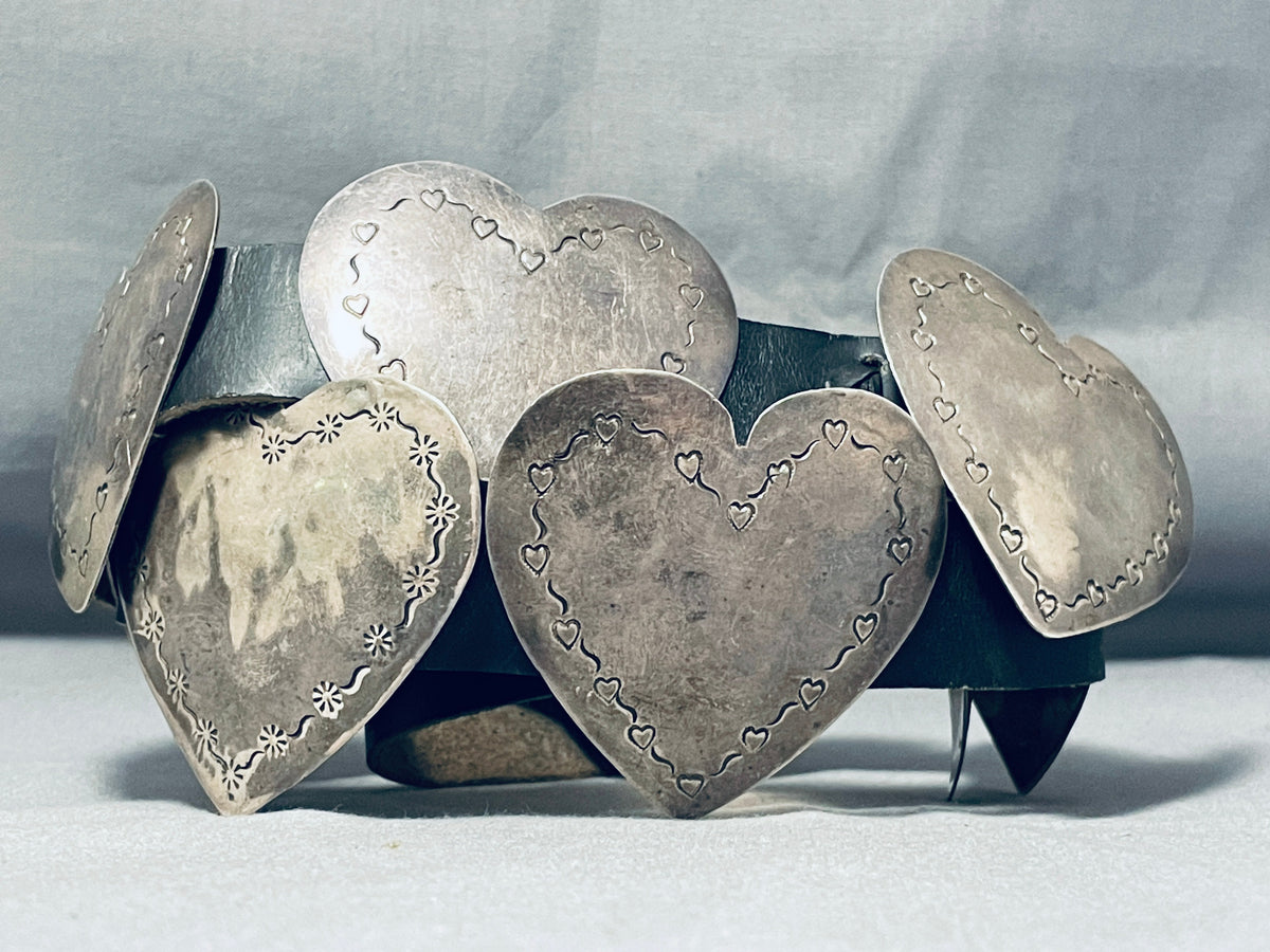 Very Rare Heart Vintage Native American Navajo Hand Hammered  display picture 3