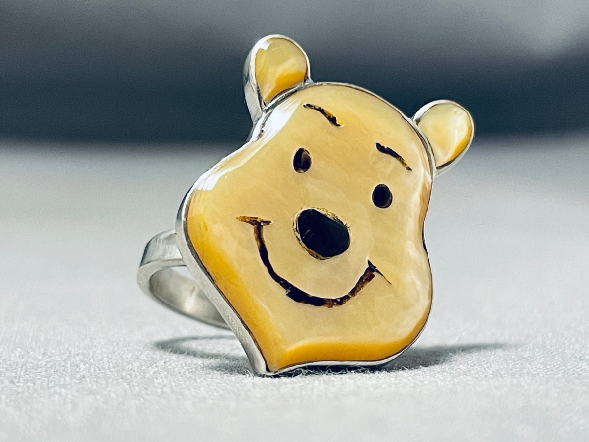 Winnie the pooh sales honey ring