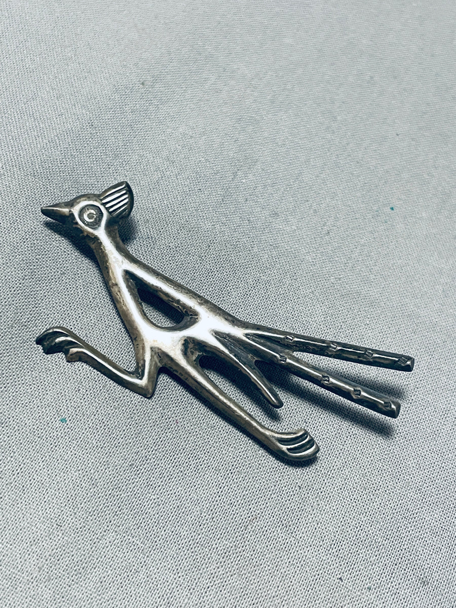 Wonderful Vintage Native American Navajo Sterling Silver Roadrunner Pi 