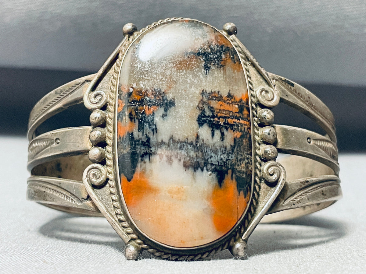 One Of The Best Vintage Native American Navajo Petrified Wood