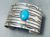 Linda Johnson Exquisite Native American Navajo Kingman Turquoise Sterling Silver Bracelet
