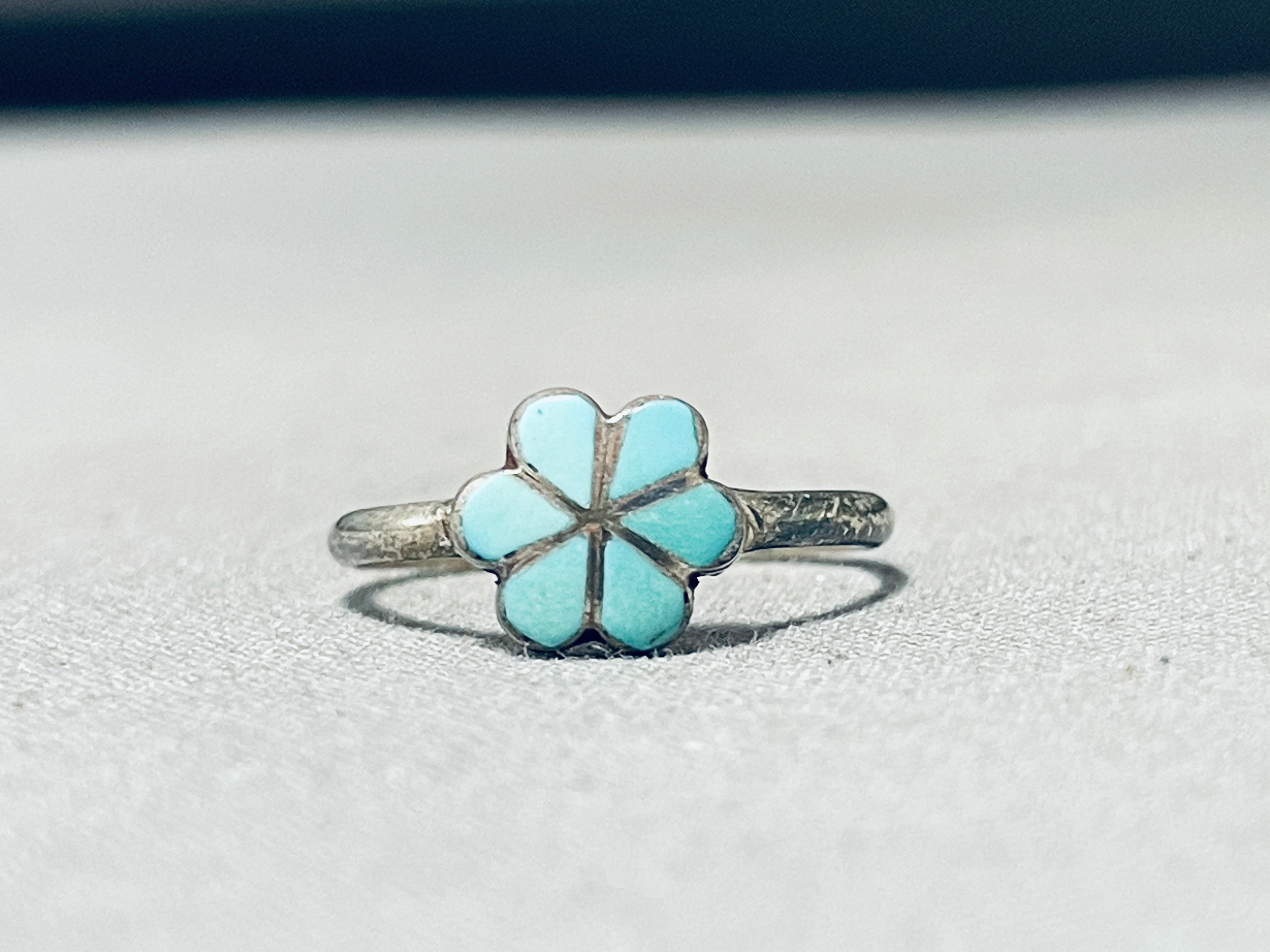 Vintage Vacit Family Zuni cheapest Flower Ring Turquoise and Silver Size 6.5