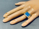 Brilliant Vintage Native American Navajo Inlay Kingman Turquoise Sterling Silver Ring-Nativo Arts