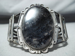 Midnight Agate Vintage Navajo Mystery Sterling Silver Bracelet old-Nativo Arts