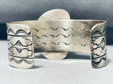 Brilliant Native American Navajo Kingman Turquoise Sterling Silver Huge Bracelet-Nativo Arts