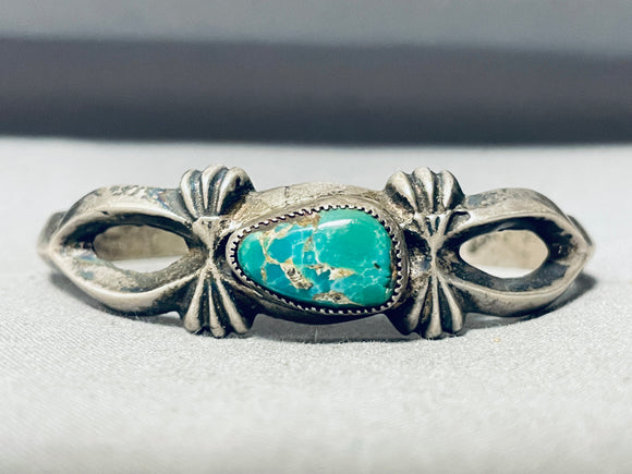 Stunning Vintage Native American Navajo Carico Lake Turquoise Sterling Silver Bracelet-Nativo Arts