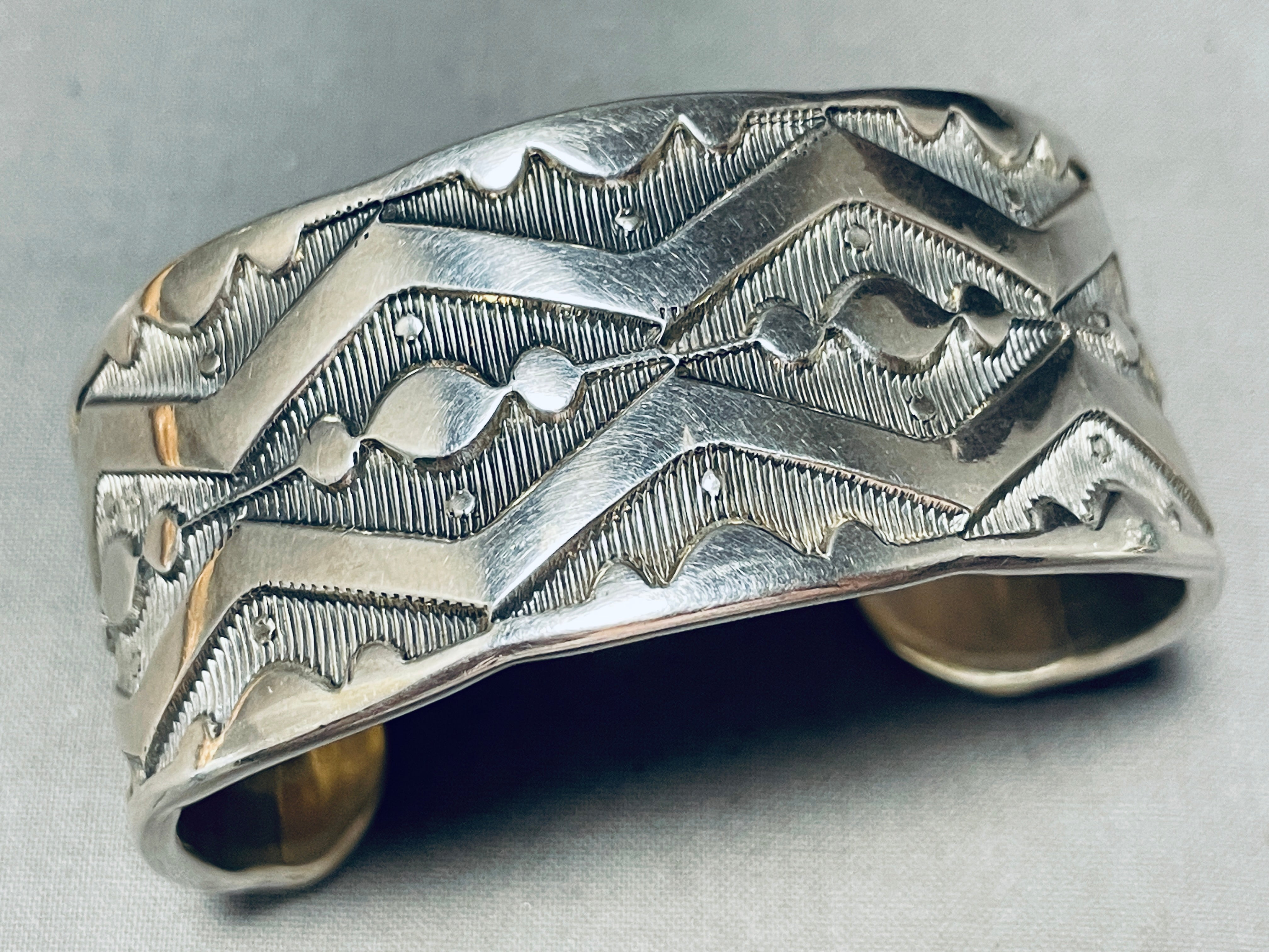 ★*★様 Navajo silver vintage 117 Grams Hand Tooled Heavy Vintage Native American Navajo