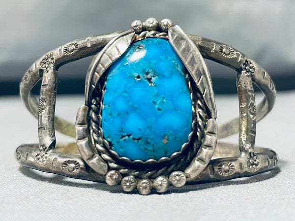 Marvelous Vintage Native American Navajo Kingman Turquoise Sterling Silver Bracelet-Nativo Arts