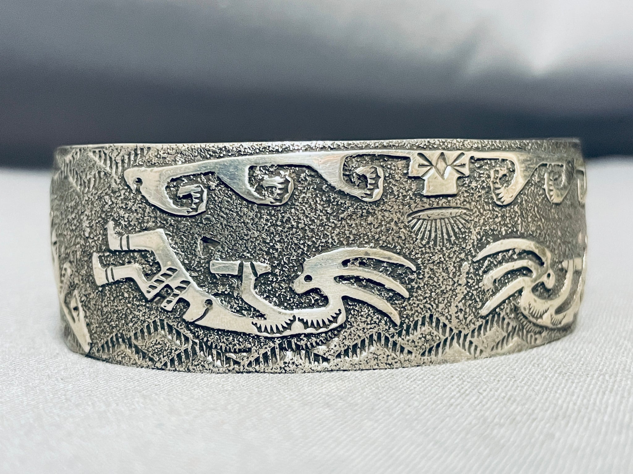 Crazy Hand Detail Vintage Native American Navajo Sterling Silver