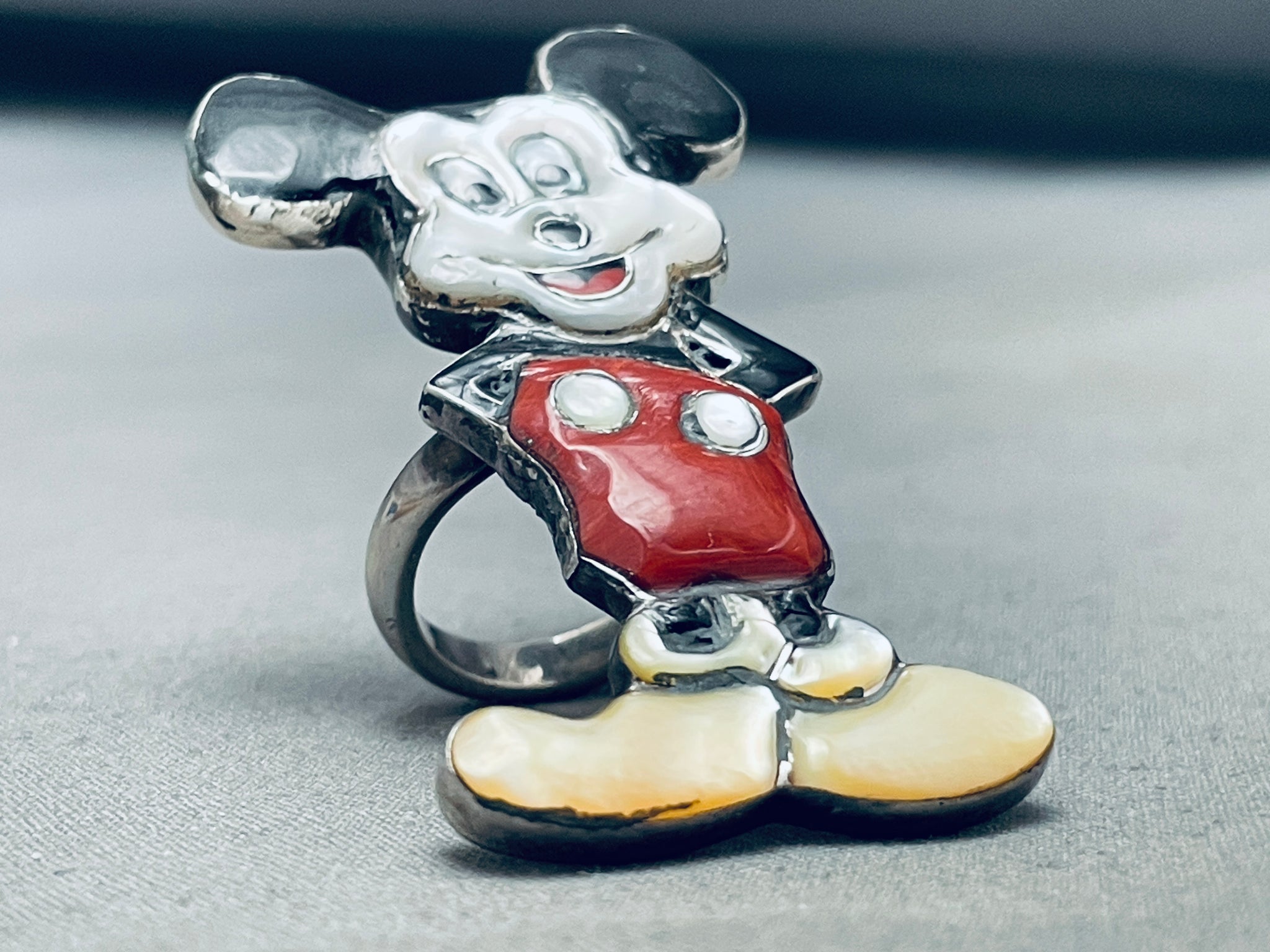 Huge Rare Vintage Zuni Coral Sterling Silver Mickey Mouse Ring