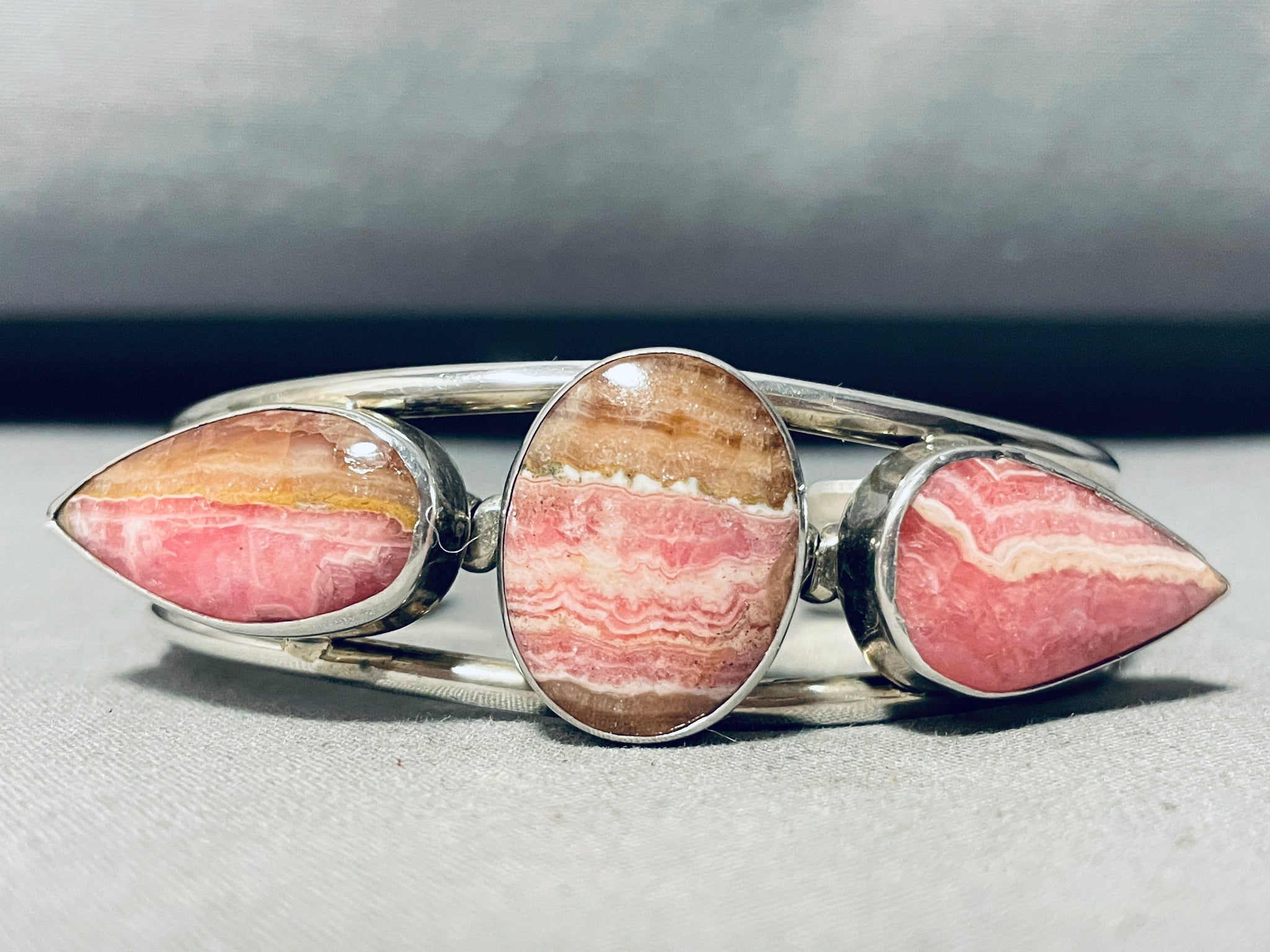 Very Rare Vintage Native American Navajo Rhodochrosite Sterling Silver –  Nativo Arts