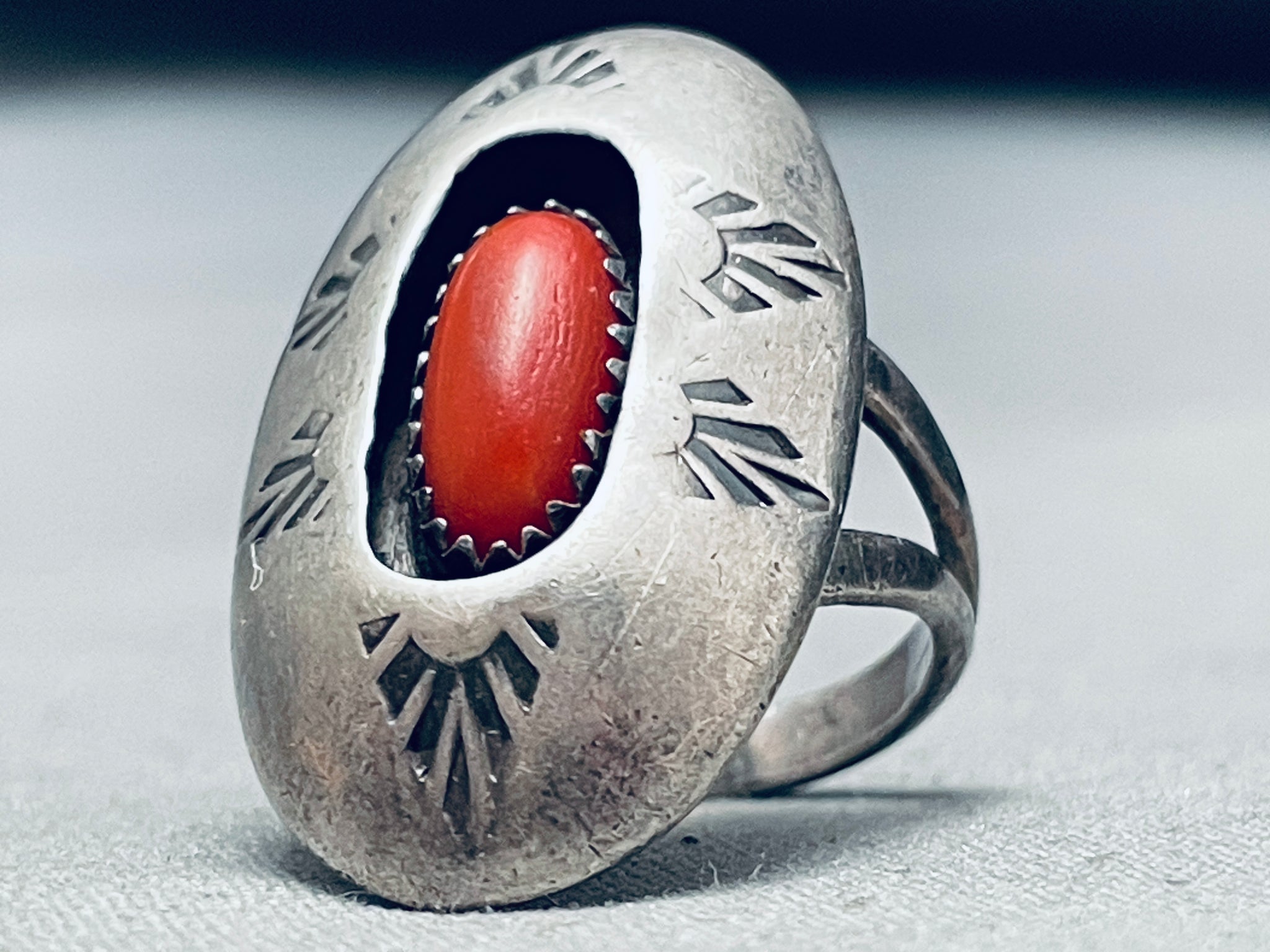 Important Early Hallmark Raymond Yazzie Coral Sterling Silver Ring