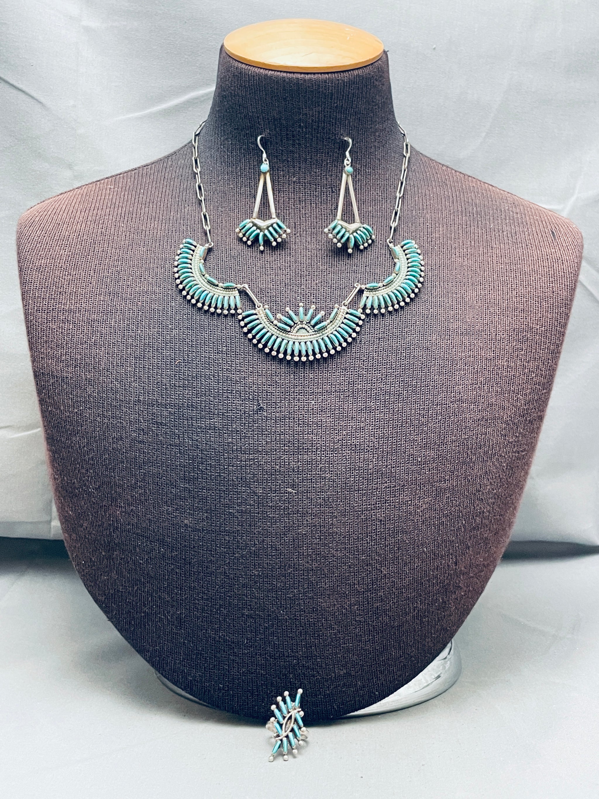 Rare Vintage Native American Zuni Ed Jen Vicenti Needle Turquoise