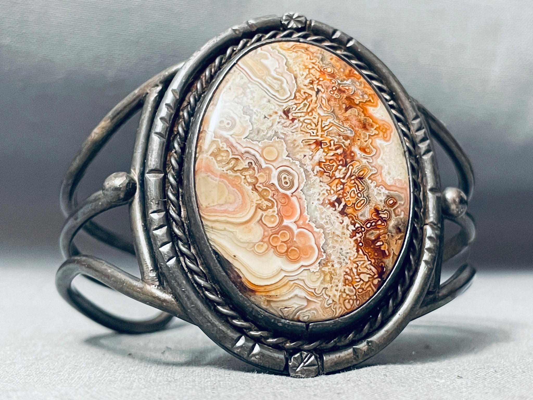 Dried River Jasper Bed Rock Vintage Native American Navajo