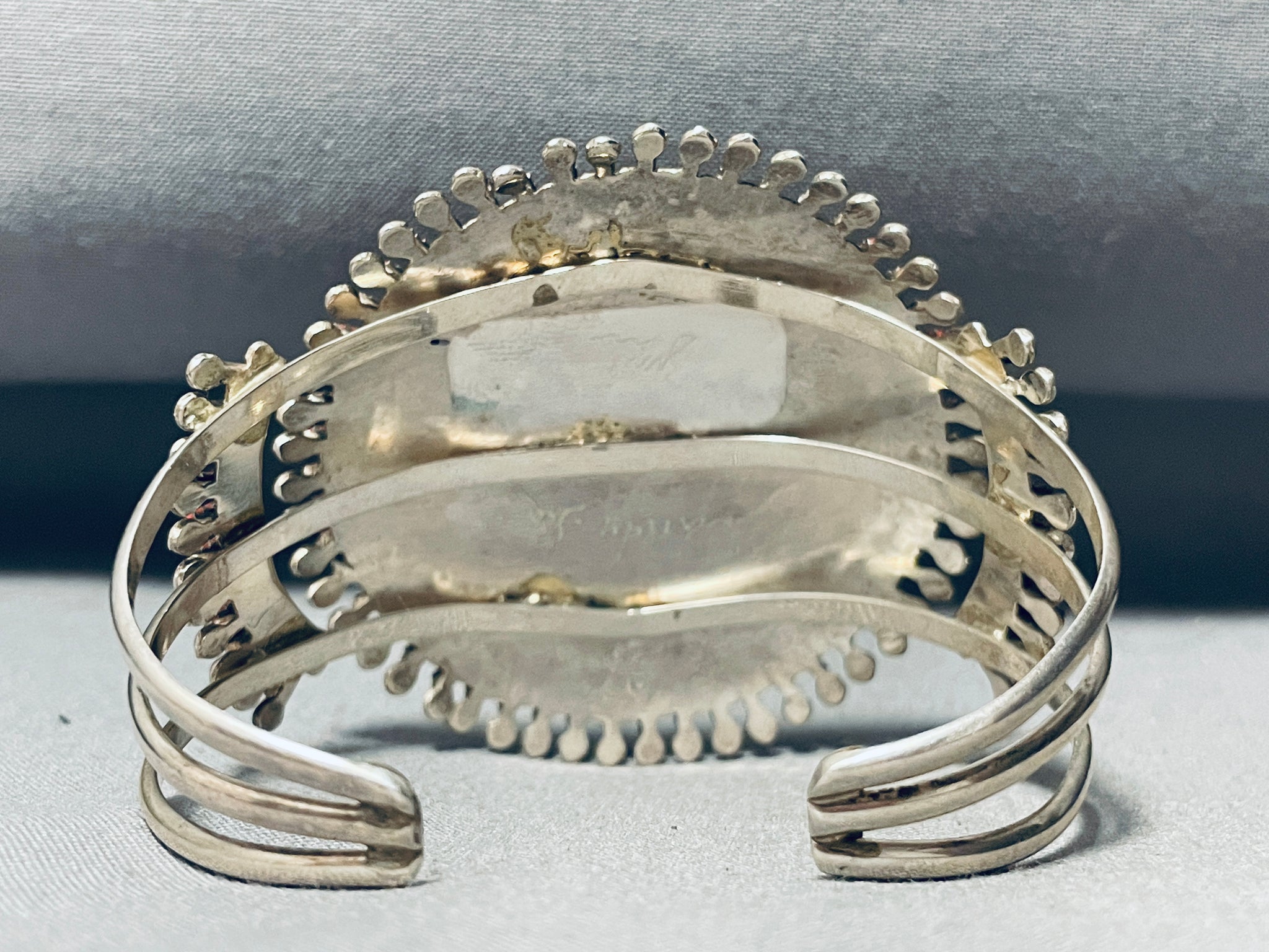 Gia Bangle Silver