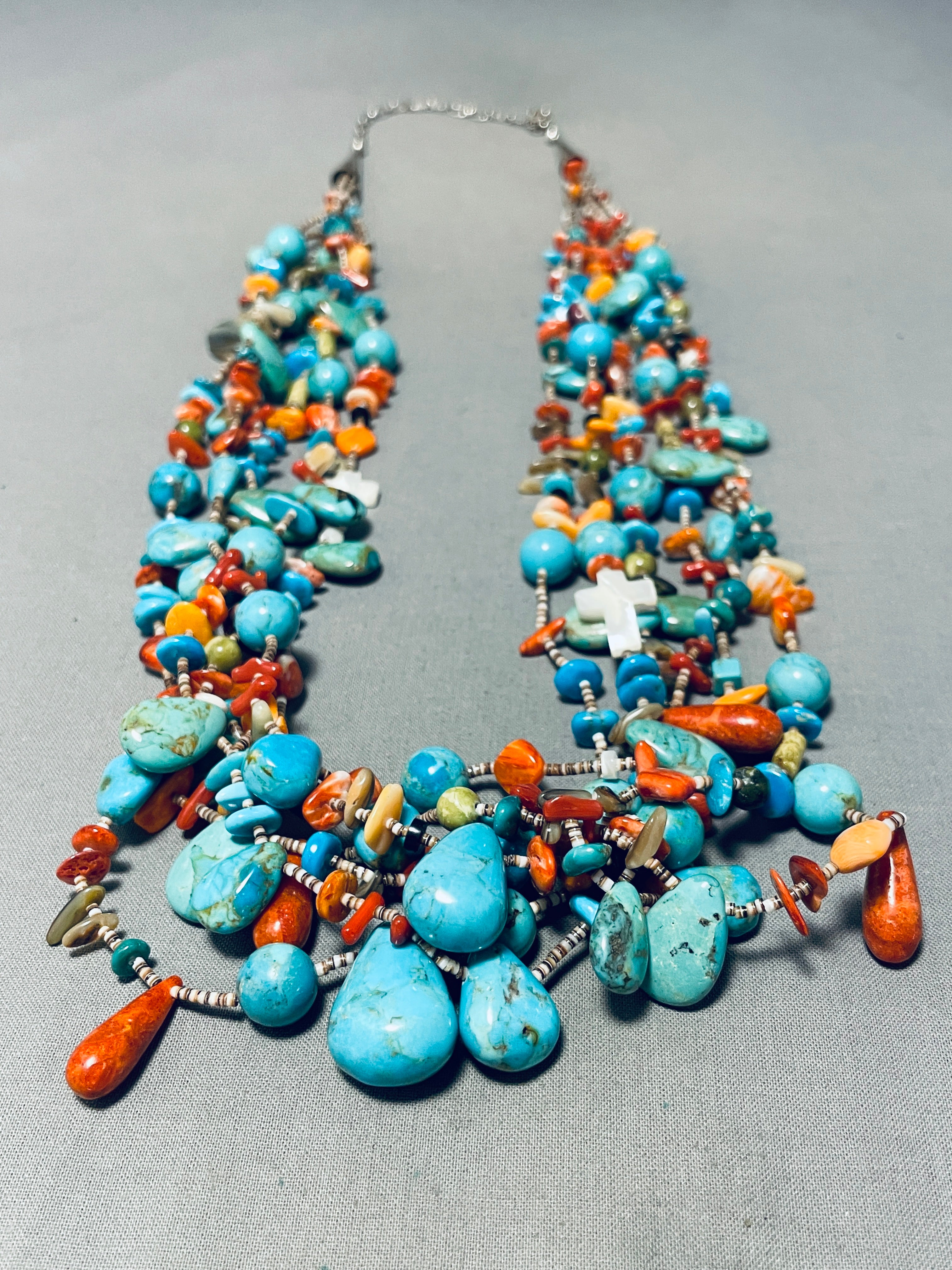 Gemstone necklace with agate, turquoise and hot coral - CHO