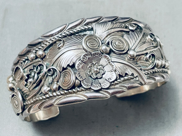Detailed Leaf Jungle Vintage Native American Navajo Sterling