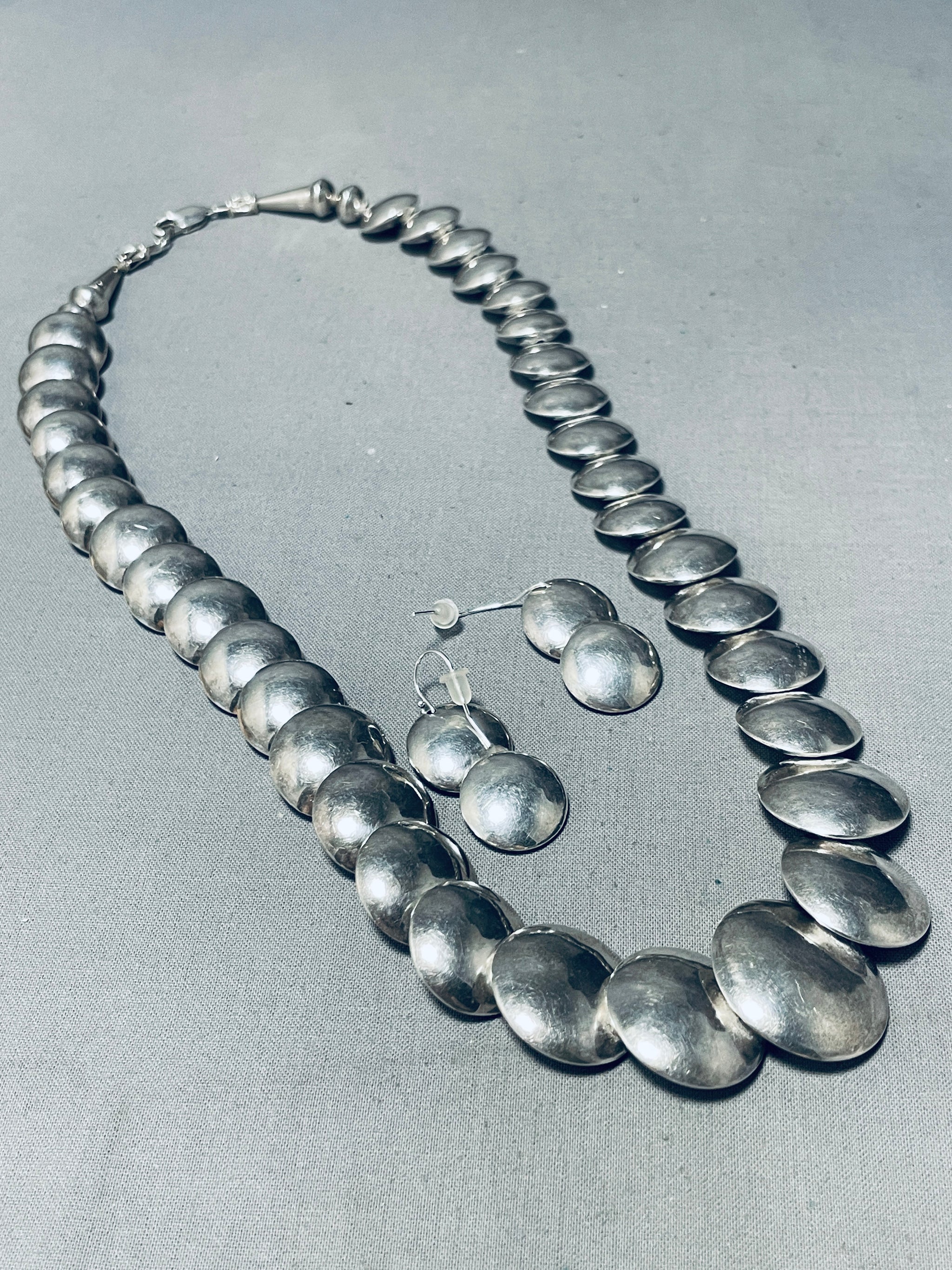 Gorgeous!! Vintage Native American Navajo Sterling Silver Flat