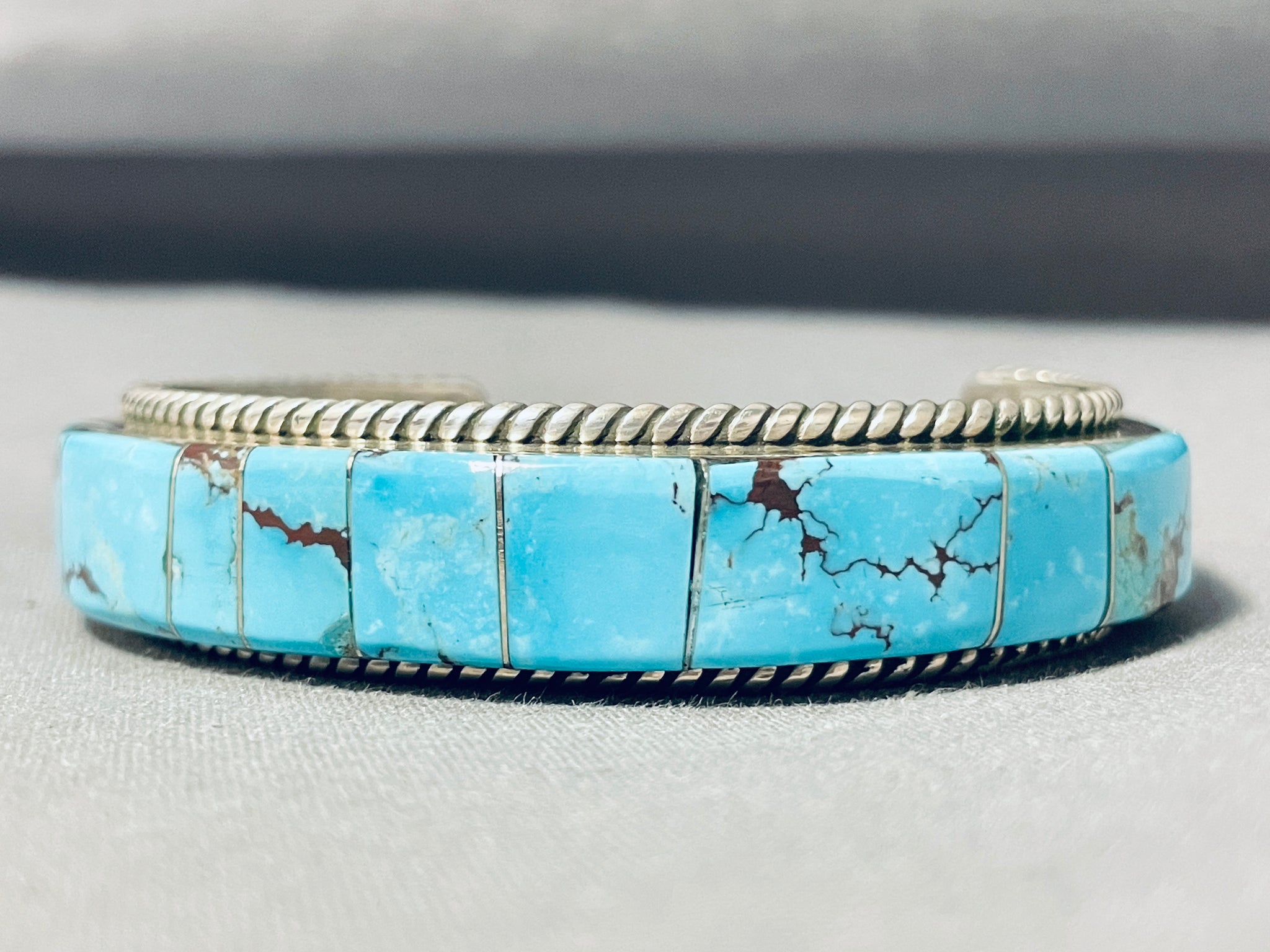Outstanding Vintage Native American Navajo Inlay Red Mountain
