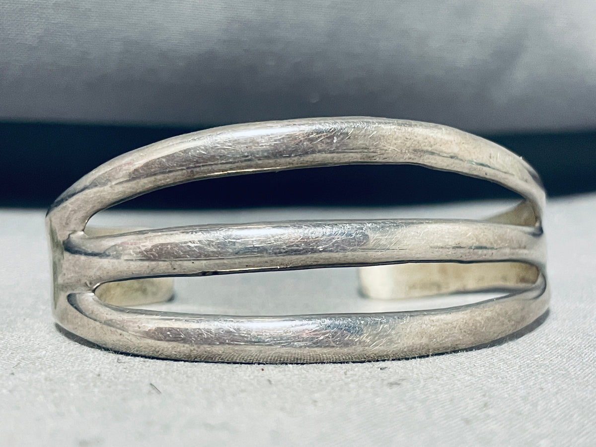 Marvelous Vintage Native American Navajo Sterling Silver Thick Rails B ...