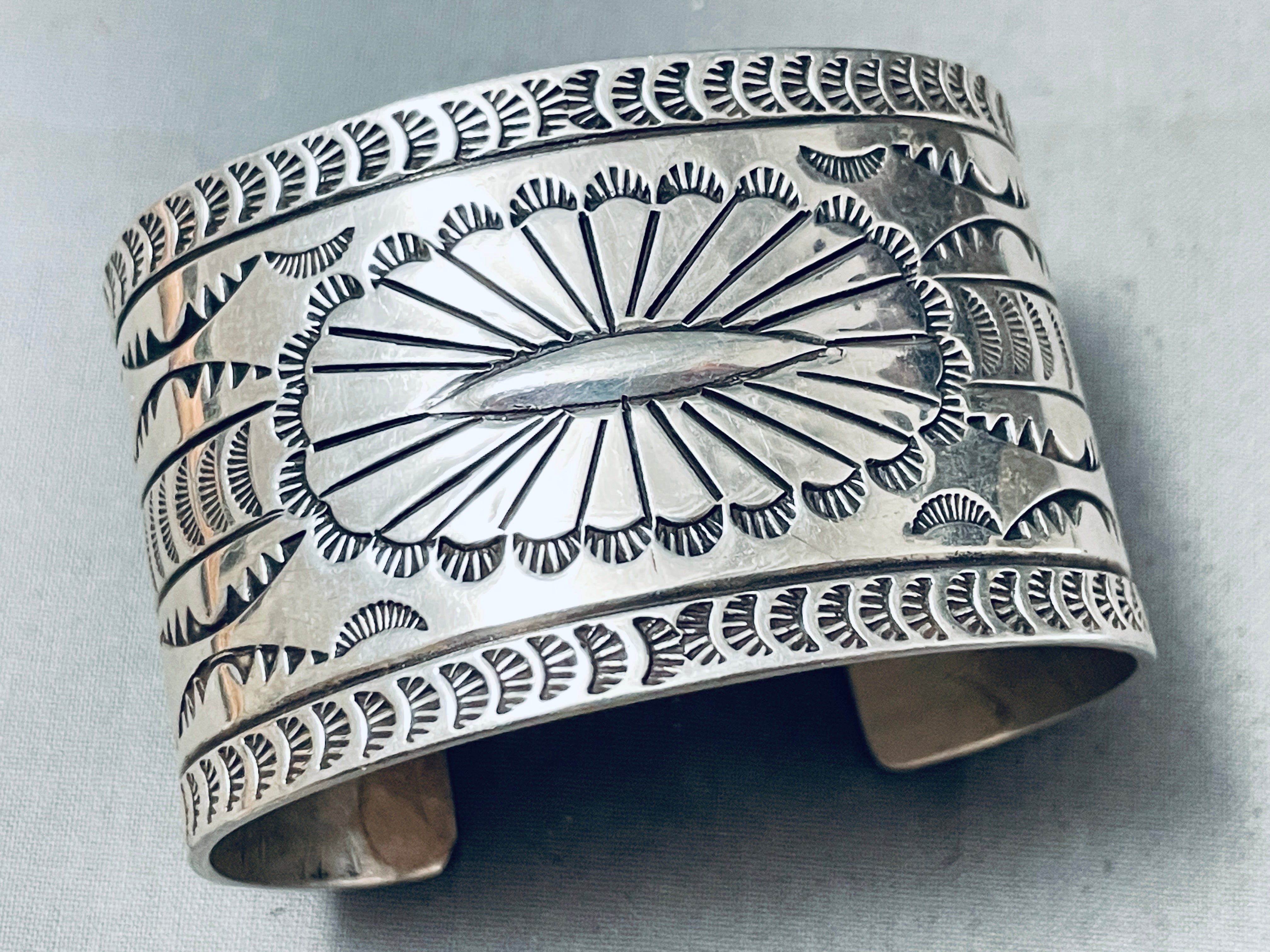 Heavy 95 Grams Vintage Native American Navajo Hand Tooled Sterling