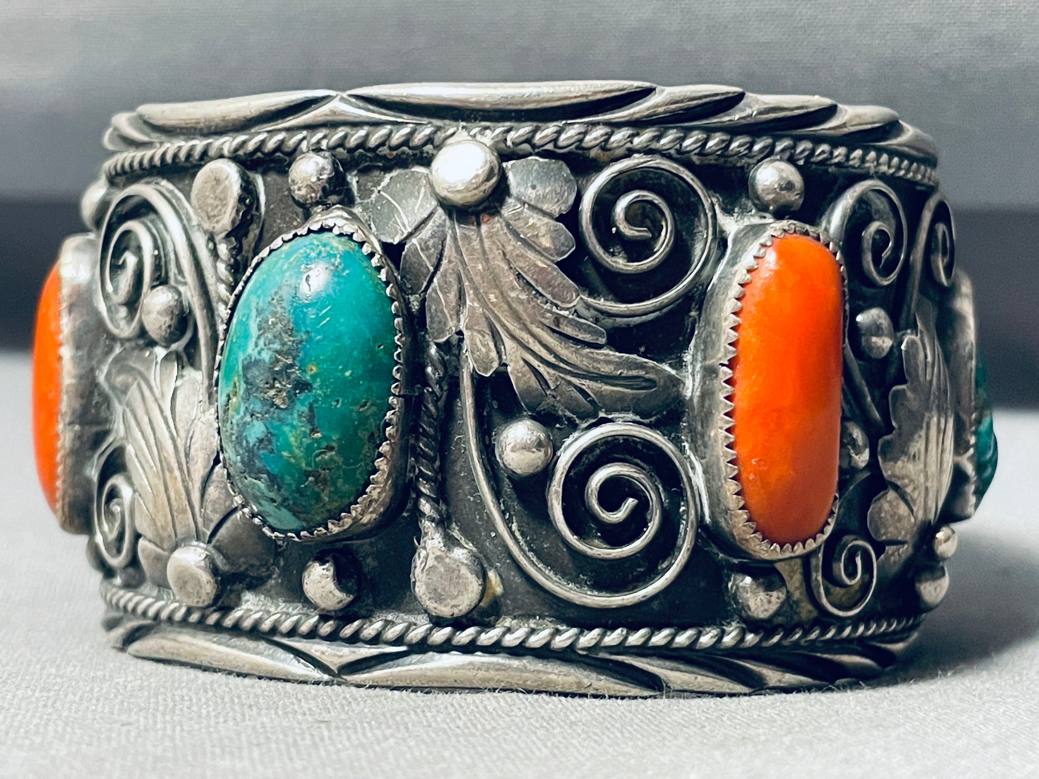H Boyd Vintage Native American Navajo Green Turquoise Coral