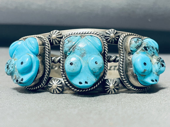 Best Vintage Native American Navajo Toad Carved Turquoise Sterling Silver Bracelet-Nativo Arts