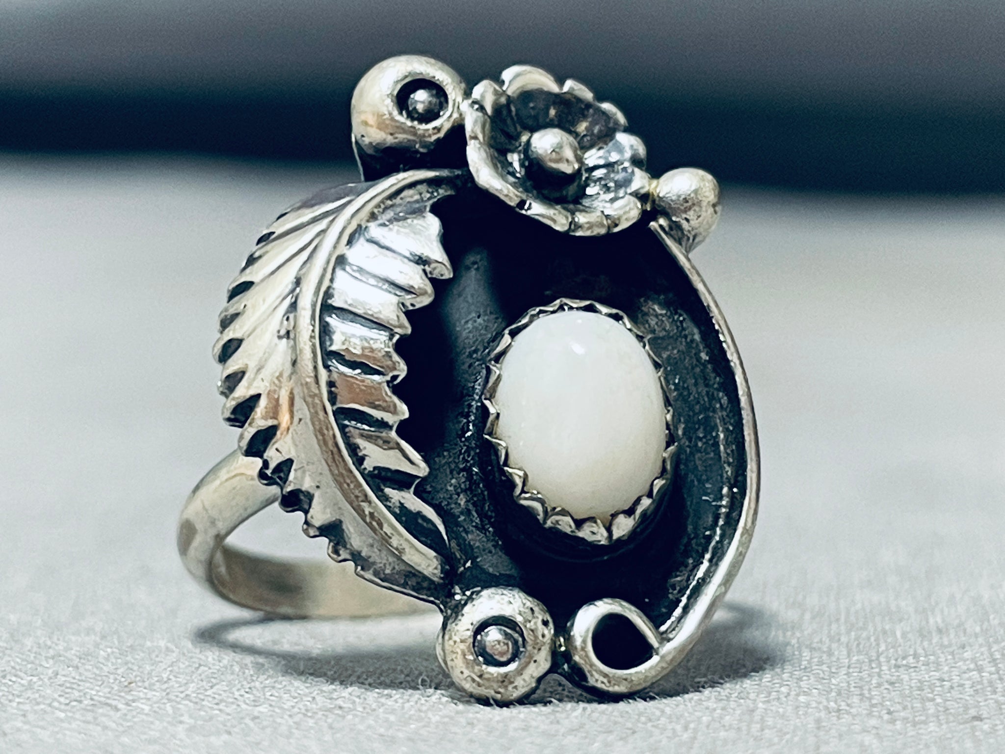 Vintage Sterling Navajo selling Ring