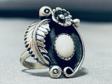 Cute Vintage Native American Navajo Pearl Sterling Silver Leaf Ring Old-Nativo Arts