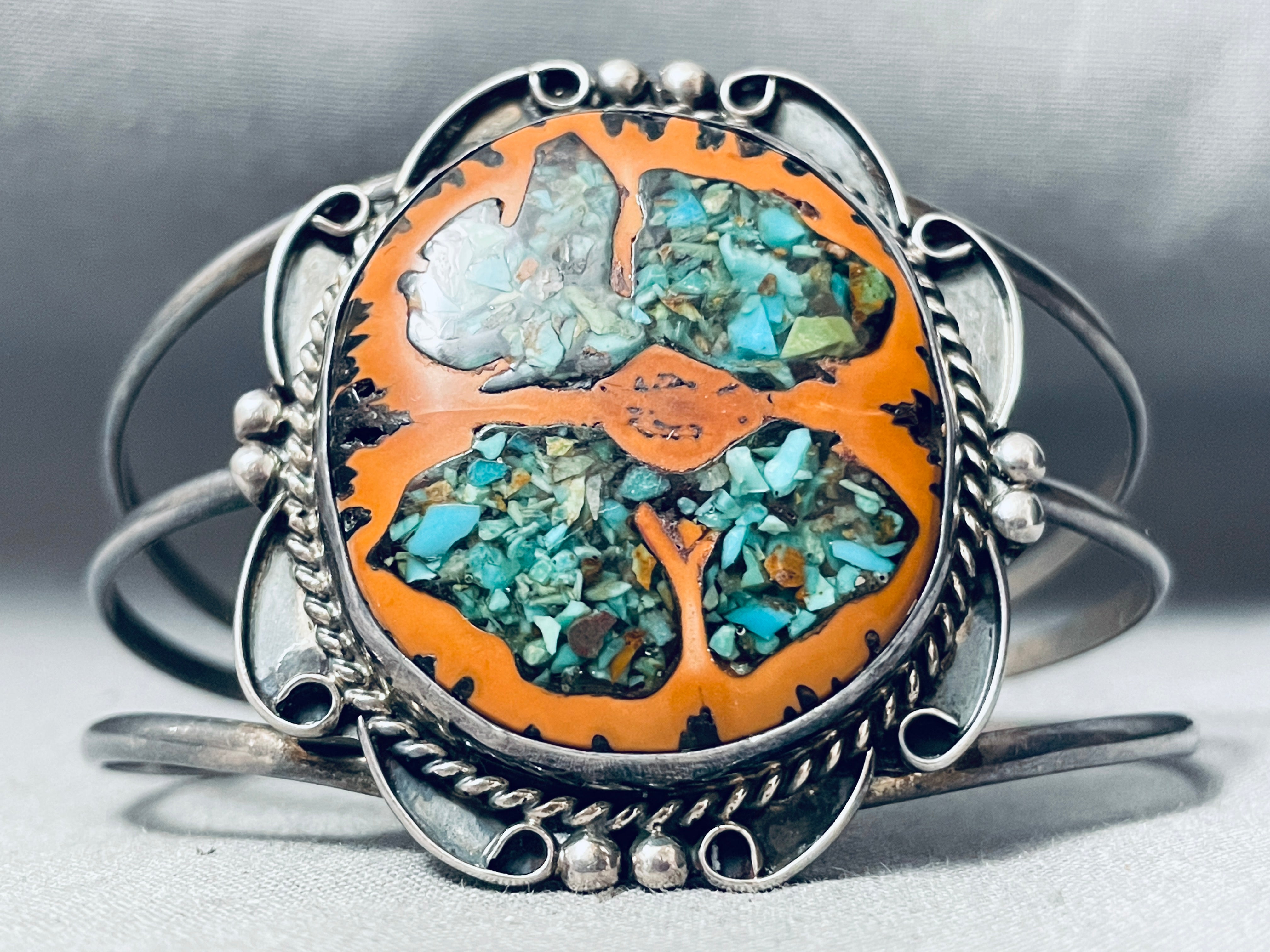 Turquoise Inlay Walnut Wood Vintage Native American Navajo