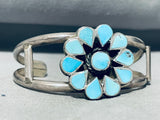Gorgy!! Vintage Native American Zuni Turquoise Flower Sterling Silver Bracelet Old-Nativo Arts