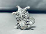 Alluring Native American Navajo Sterling Silver Toad Ring-Nativo Arts