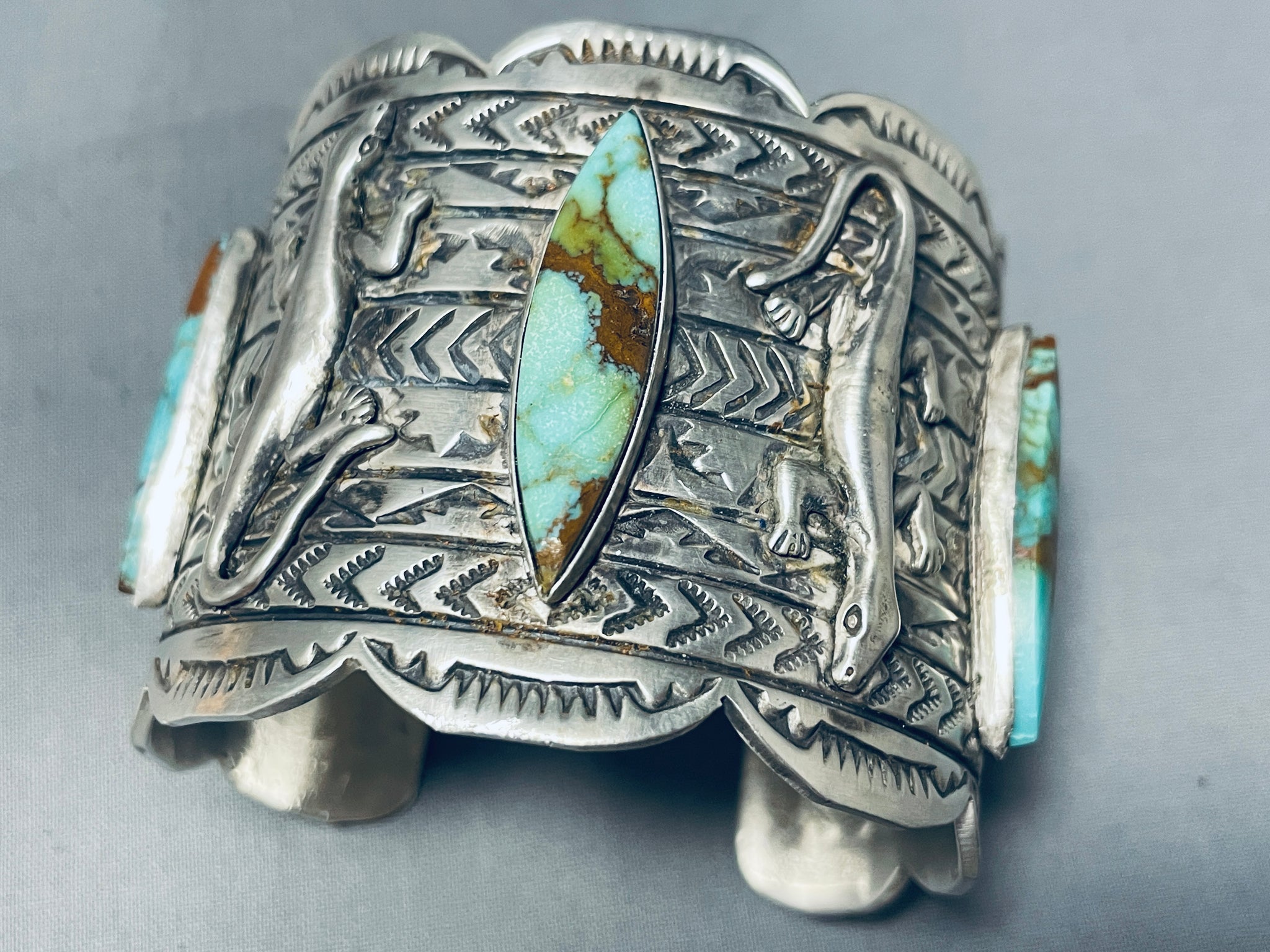 139 Grams Native American Navajo Green Turquoise Lizard Sterling