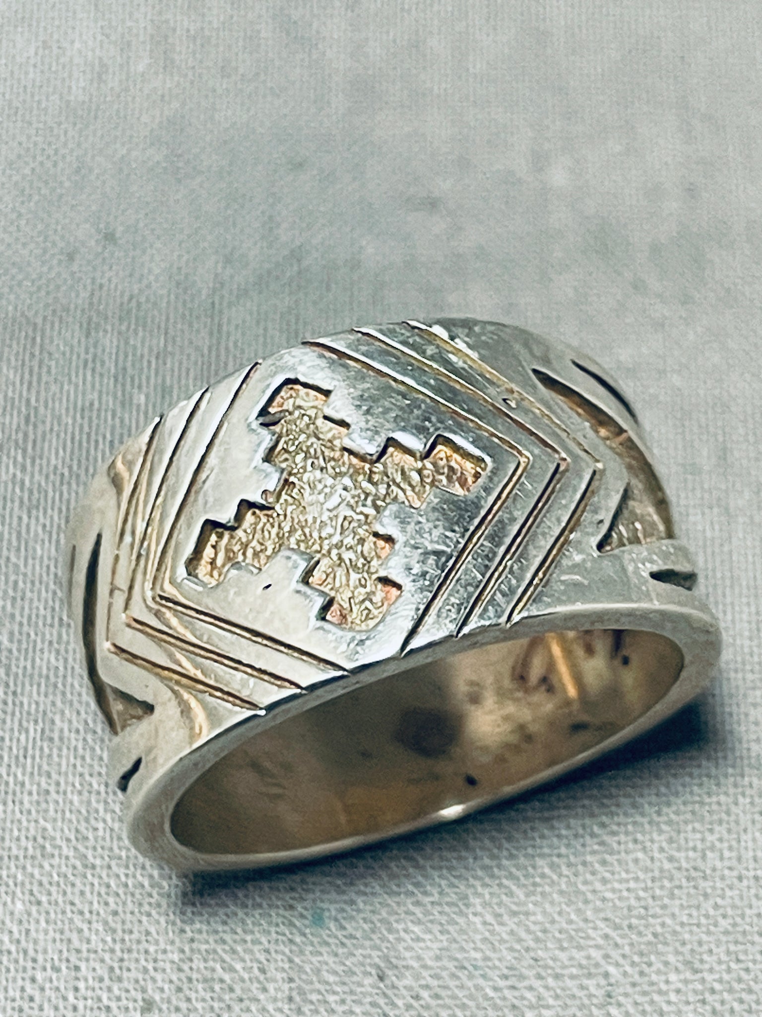 Marvelous Vintage Native American Navajo Joe Chee Sterling Silver