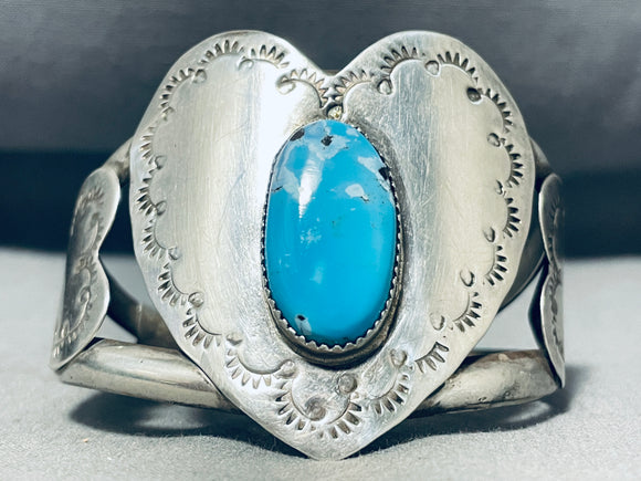 Exceptional Vintage Native American Navajo Kingman Turquoise Sterling Silver Heart Bracelet-Nativo Arts