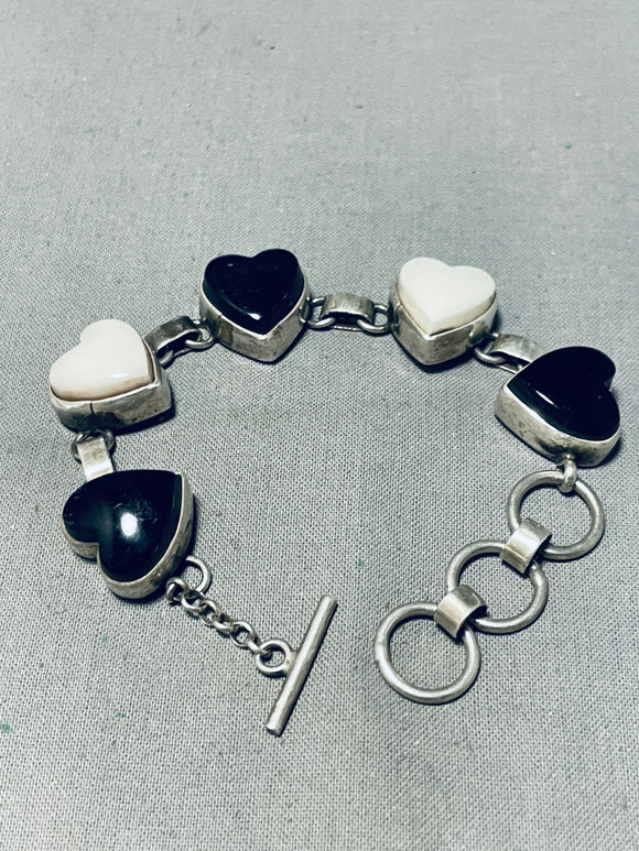 Pretty Vintage Native American Navajo Jet & Shell Sterling Silver Heart Link Bracelet-Nativo Arts