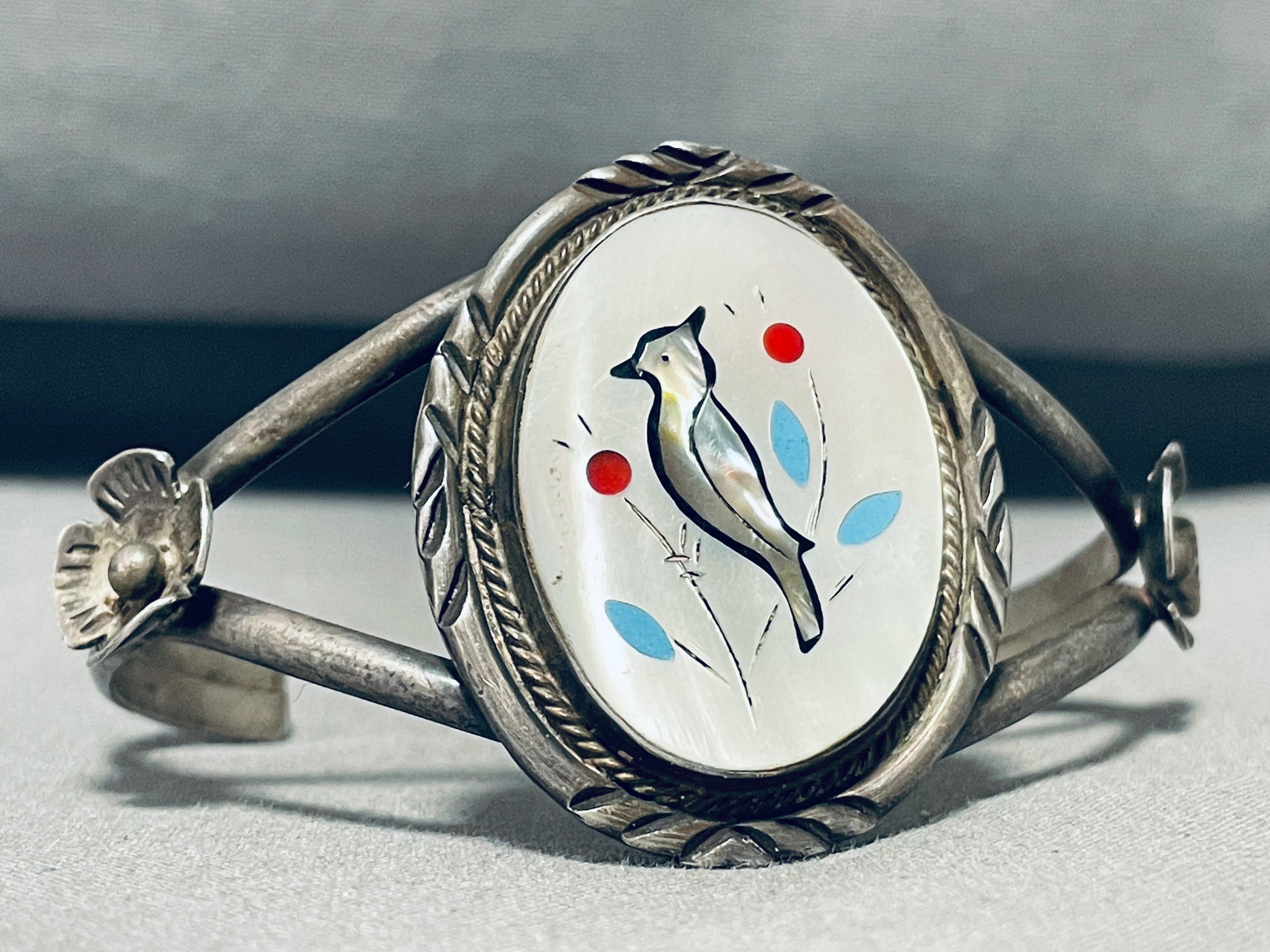 Lustrous Vintage Native American Zuni Inlay Mother Of Pearl Turquoise –  Nativo Arts