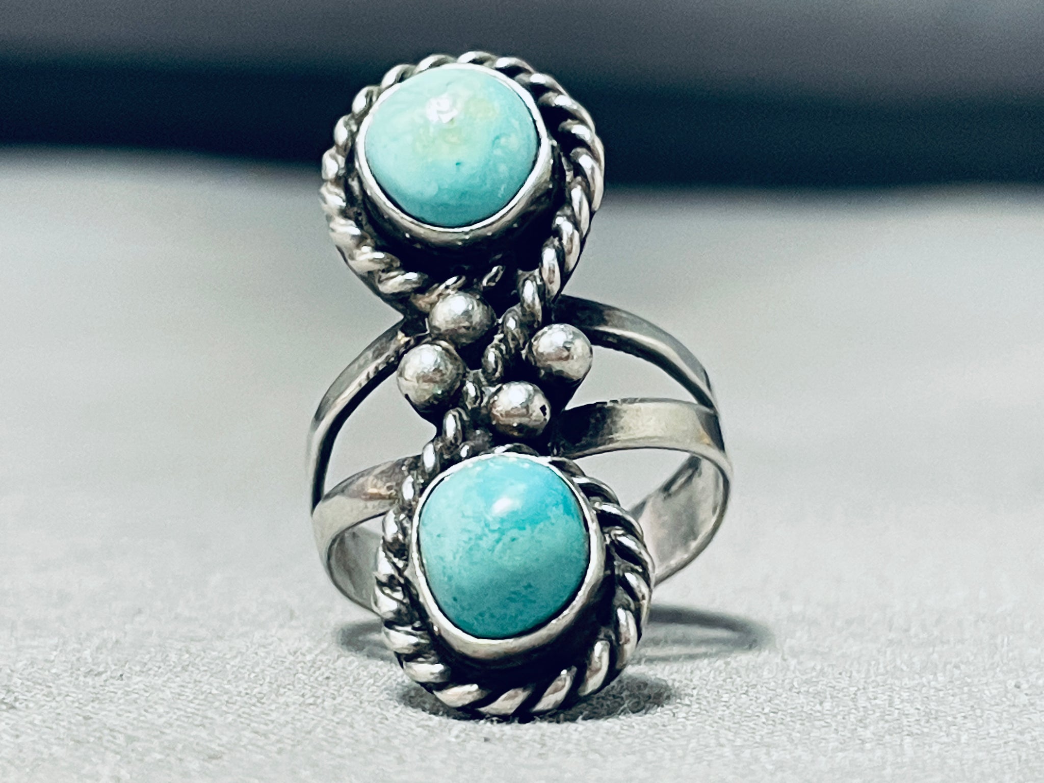 Kingman shops turquoise sterling silver ring - stamped by RE - size 12.5 - vintage