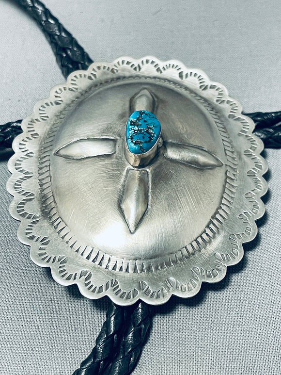 Ornamental Vintage Native American Navajo Kingman Turquoise Sterling Silver Bolo-Nativo Arts