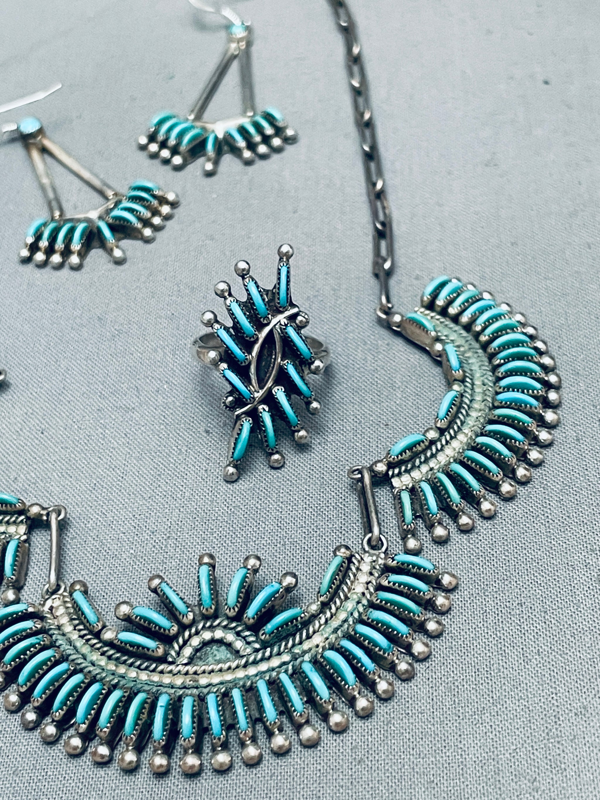 Rare Vintage Native American Zuni Ed Jen Vicenti Needle Turquoise