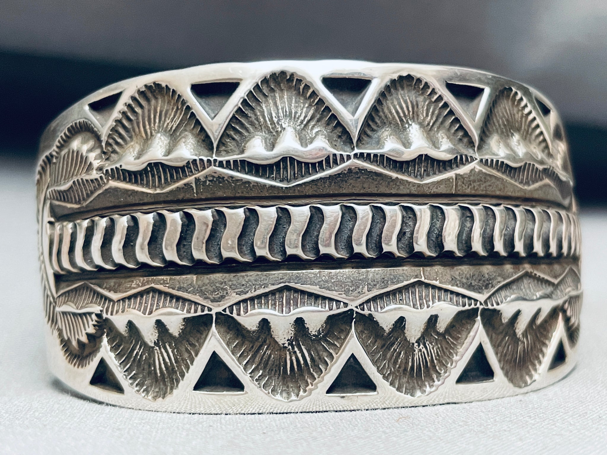 92 Gram Deep Stamp Vintage Native American Navajo Heavy Sterling