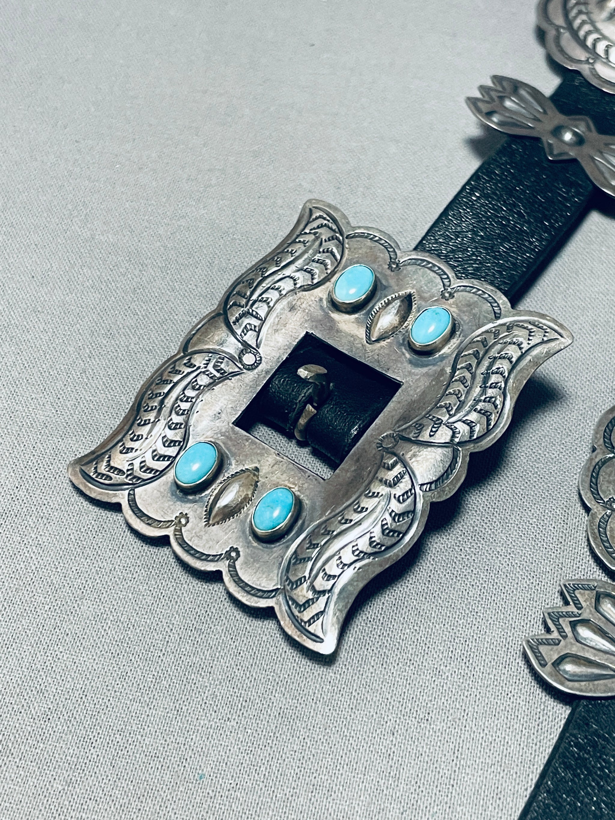 Ceinture Concho Navajo Vintage Argent Sterling – Amérindienne Signée AJB