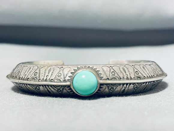 Breathtaking Vintage Native American Navajo Green Kingman Turquoise Sterling Silver Bracelet-Nativo Arts